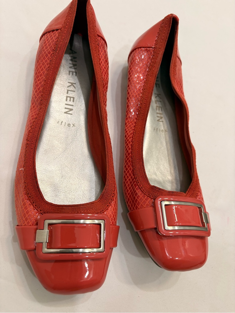 Anne Klein I Flex Orange Snake Print Flats Size 10 - Picture 4 of 9